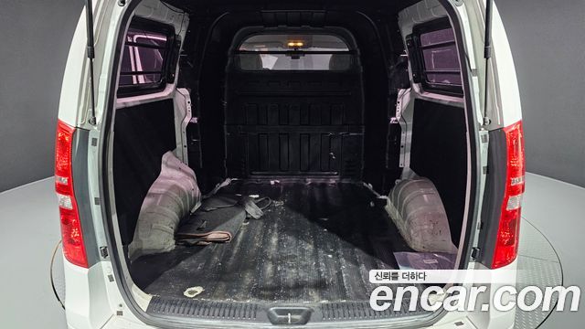 Hyundai Grand Starex 5-Seater VAN Smart 2017 — фото 20