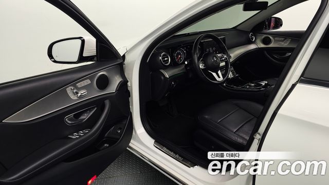 Mercedes-Benz E-Class (W213) E300 Avantgarde 2019 — фото 10