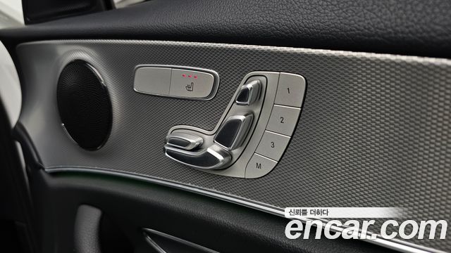 Mercedes-Benz E-Class (W213) E300 Avantgarde 2019 — фото 18