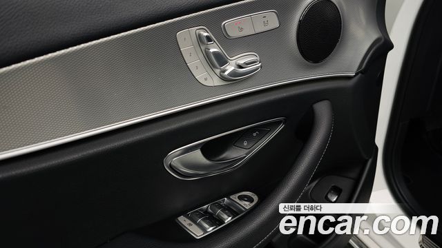 Mercedes-Benz E-Class (W213) E300 Avantgarde 2019 — фото 28