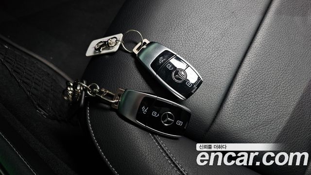 Mercedes-Benz E-Class (W213) E300 Avantgarde 2019 — фото 37