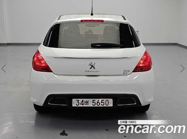 Peugeot 308 1.6 e-HDi MCP First Generation 2013 — фото 3