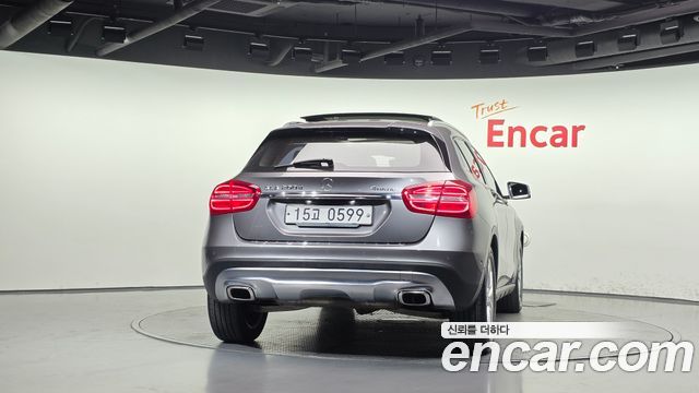 Mercedes-Benz GLA-Class (X156) GLA200 d 4MATIC 2016 — фото 4