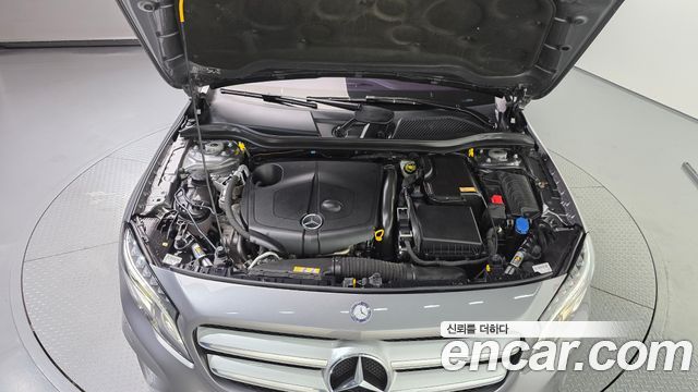 Mercedes-Benz GLA-Class (X156) GLA200 d 4MATIC 2016 — фото 6