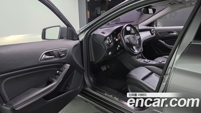 Mercedes-Benz GLA-Class (X156) GLA200 d 4MATIC 2016 — фото 10
