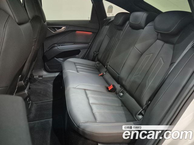 Audi Q4 e-tron (F4) 45 Premium Sportback 2026 — фото 15