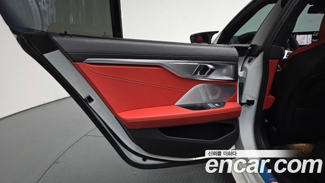BMW 8 Series (G15) M850i xDrive Gran Coupe 2022 — фото 25