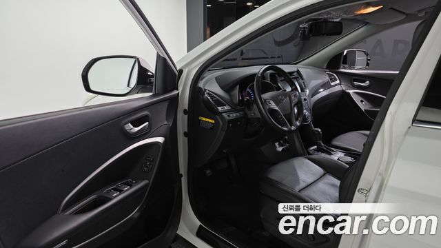 Hyundai Santa Fe (DM) Diesel(e-VGT) 2.0 2WD Premium 2015 — фото 10