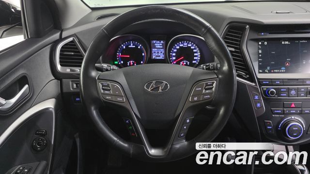 Hyundai Santa Fe (DM) Diesel(e-VGT) 2.0 2WD Premium 2015 — фото 13