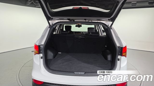 Hyundai Santa Fe (DM) Diesel(e-VGT) 2.0 2WD Premium 2015 — фото 20