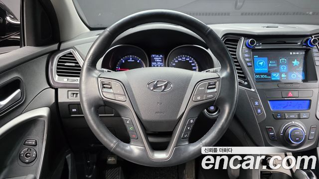Hyundai Santa Fe (DM) Diesel(e-VGT) 2.0 2WD Premium 2013 — фото 13