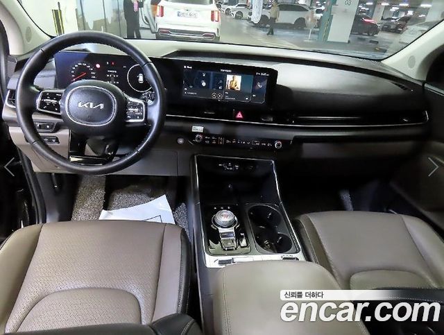 Kia Carnival (IV) Gasoline 9-Seater Noblesse 2025 — фото 10