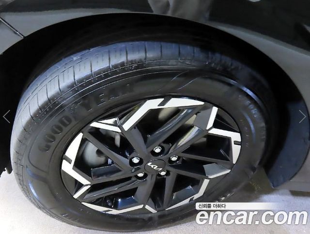 Kia Carnival (IV) Gasoline 9-Seater Noblesse 2025 — фото 24