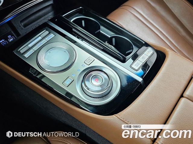 Genesis G80 (RG3) Gasoline 2.5 Turbo AWD 2022 — фото 17