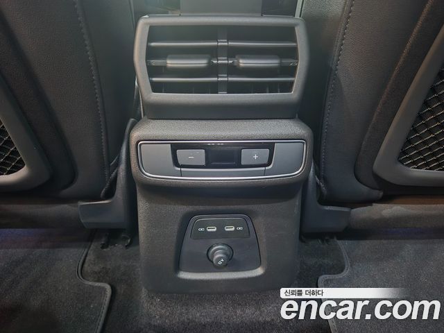 Audi Q4 e-tron (F4) 45 Premium Sportback 2026 — фото 16