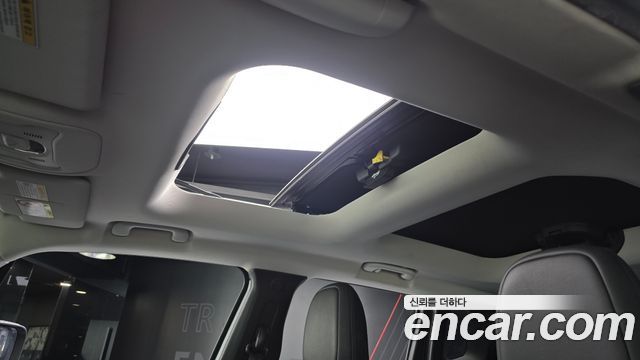 Jeep Renegade 2.0 Diesel Limited AWD 2015 — фото 16