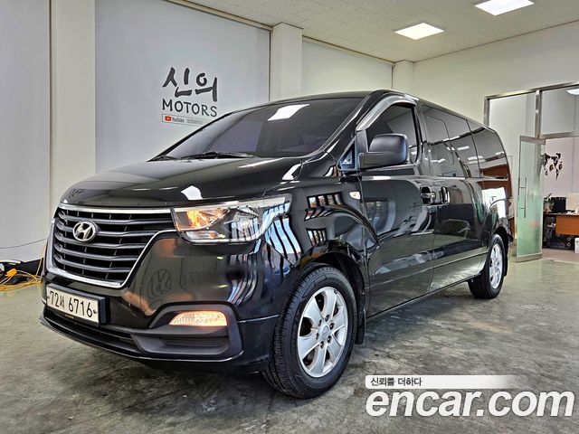 Hyundai Grand Starex Wagon 12-Seater Smart 2020 — фото 3