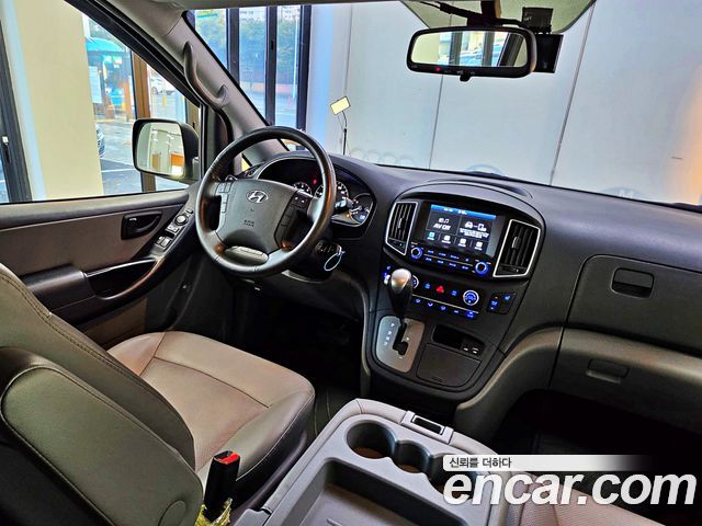 Hyundai Grand Starex Wagon 12-Seater Smart 2020 — фото 15