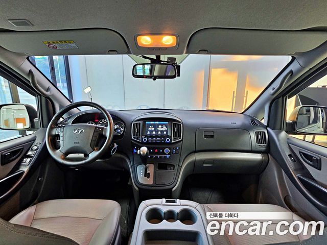 Hyundai Grand Starex Wagon 12-Seater Smart 2020 — фото 16