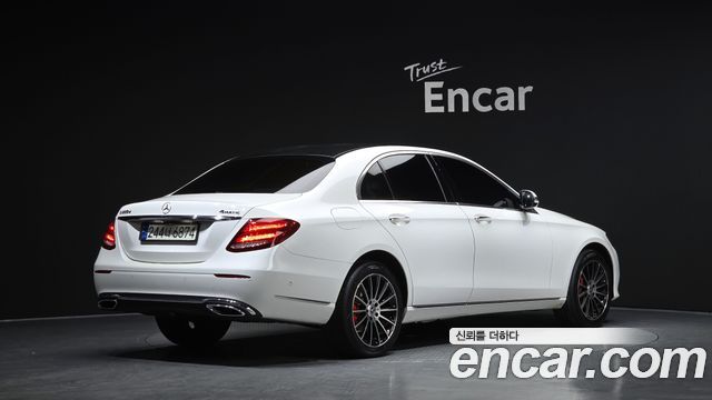 Mercedes-Benz E-Class (W213) E220d 4MATIC Exclusive 2019 — фото 2
