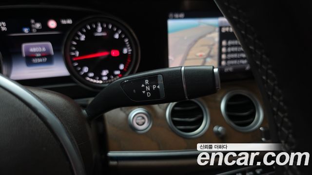 Mercedes-Benz E-Class (W213) E220d 4MATIC Exclusive 2019 — фото 9