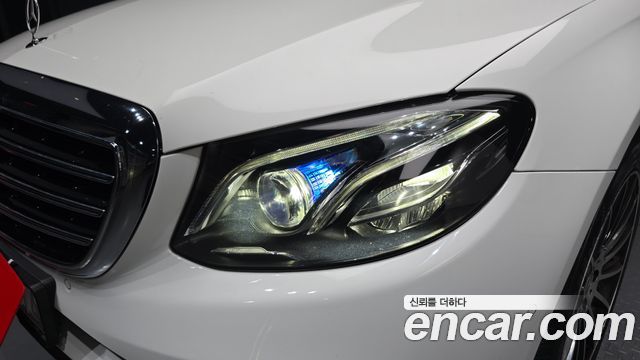 Mercedes-Benz E-Class (W213) E220d 4MATIC Exclusive 2019 — фото 22