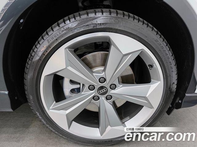 Audi Q4 e-tron (F4) 45 Premium Sportback 2026 — фото 5