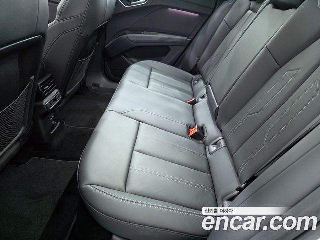 Audi Q4 e-tron (F4) 45 Premium Sportback 2026 — фото 20