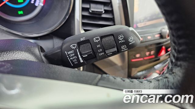 KG Mobility (SsangYong) Tivoli LX 2WD DLX 2015 — фото 18