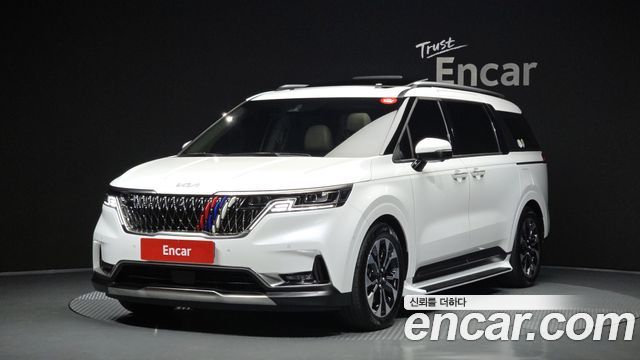 Kia Carnival (IV) Gasoline 9-Seater Signature