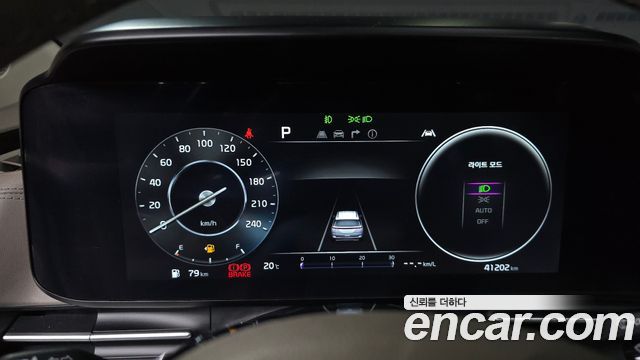 Kia Carnival (IV) Gasoline 9-Seater Signature 2023 — фото 8