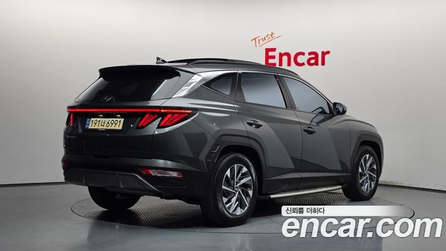 Hyundai Tucson Hybrid (NX4) Inspiration 2WD 2023 — фото 2
