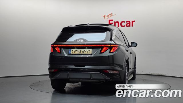 Hyundai Tucson Hybrid (NX4) Inspiration 2WD 2023 — фото 4
