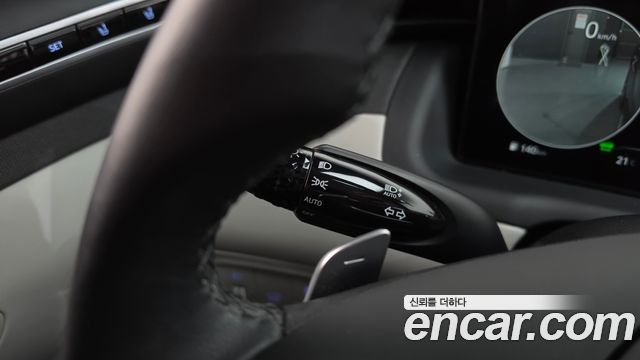 Hyundai Tucson Hybrid (NX4) Inspiration 2WD 2023 — фото 35
