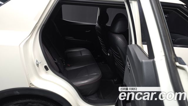 KG Mobility (SsangYong) Tivoli Air 1.6 IX 2WD 2018 — фото 12