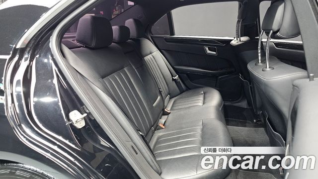 Mercedes-Benz E-Class (W212) E250 CDI 4MATIC 2014 — фото 11