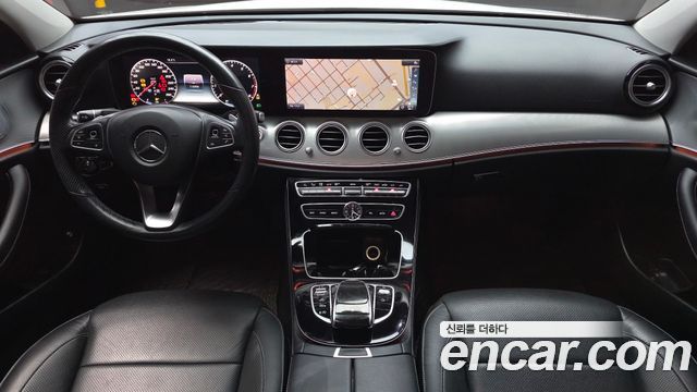 Mercedes-Benz E-Class (W213) E300 AMG Line 2018 — фото 7