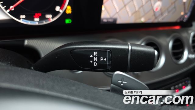 Mercedes-Benz E-Class (W213) E300 AMG Line 2018 — фото 9
