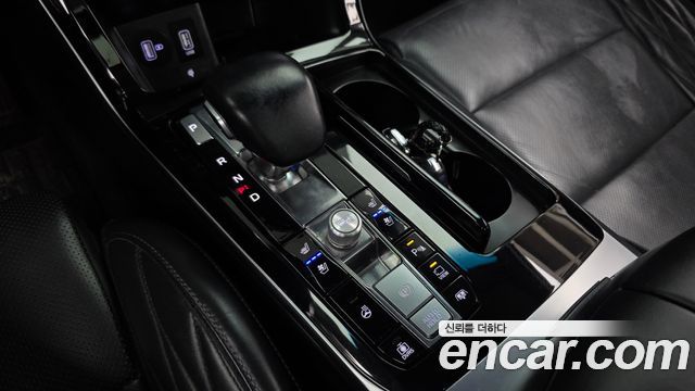 Kia K7 Premier 3.0 GDI Signature 2020 — фото 9