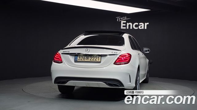 Mercedes-Benz C-Class (W205) C250 d 4MATIC 2018 — фото 4