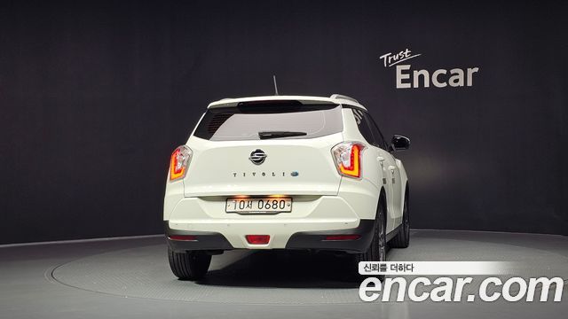 KG Mobility (SsangYong) Tivoli Diesel VX 2WD 2016 — фото 4