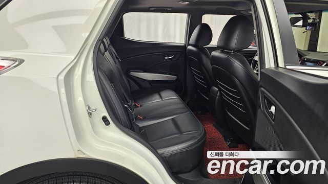 KG Mobility (SsangYong) Tivoli Diesel VX 2WD 2016 — фото 12