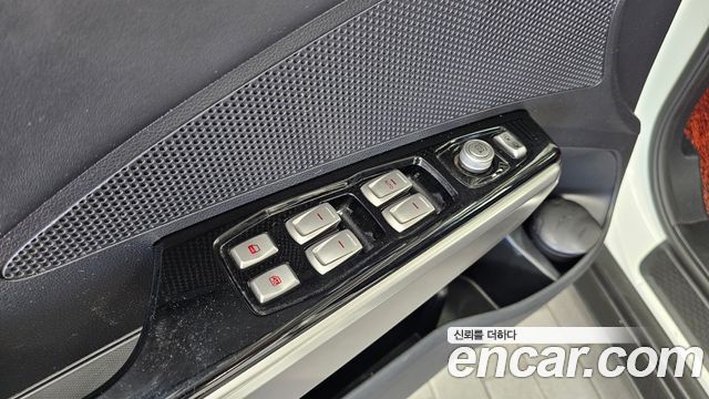 KG Mobility (SsangYong) Tivoli Diesel VX 2WD 2016 — фото 29