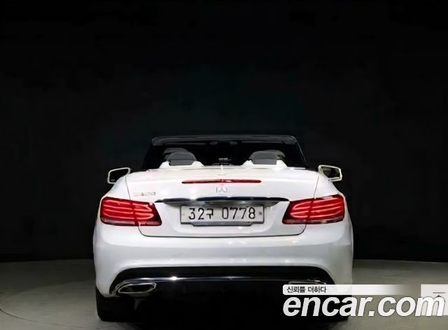 Mercedes-Benz E-Class (W212) E200 Cabriolet 2016 — фото 2