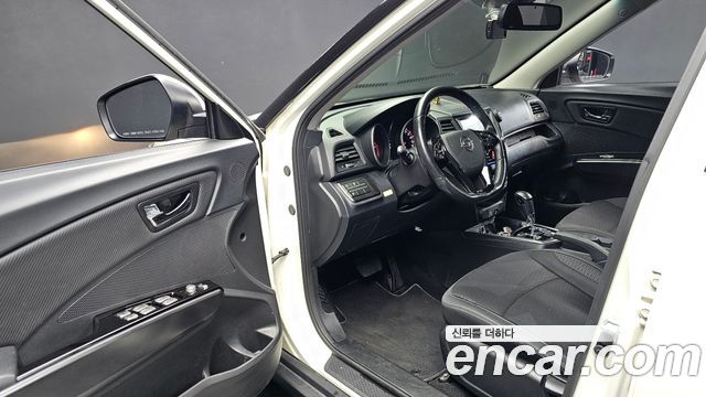 KG Mobility (SsangYong) Tivoli Air Diesel IX 2WD 2017 — фото 10