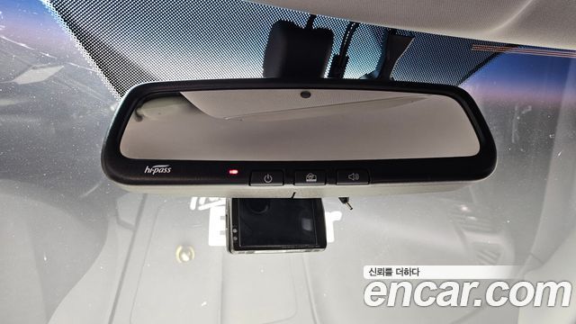 KG Mobility (SsangYong) Tivoli Air Diesel IX 2WD 2017 — фото 16