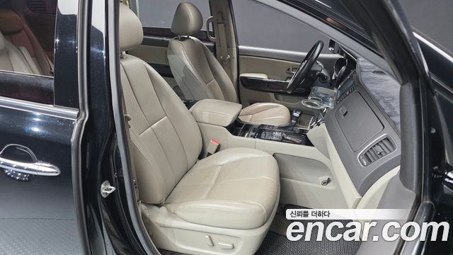 Kia Carnival 9-seater Noblesse 2017 — фото 11