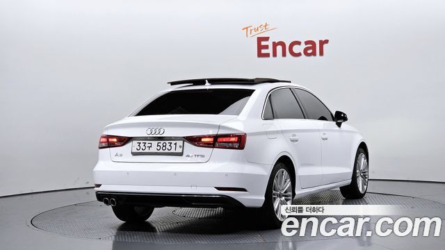 Audi A3 40 TFSI 8V 2018 — фото 2