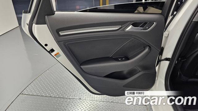 Audi A3 40 TFSI 8V 2018 — фото 25