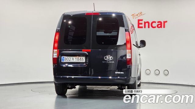 Hyundai Staria Cargo 3-Seater Modern 2024 — фото 4